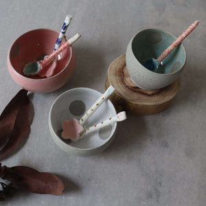 This combination of bowl and spoon make the perfect gift. Together they can be versatile for holding sugar, salt and pepper, nuts, olives or butter and jams.  Flower spoons are available in pink, mint and grey. Please specify your preferred spoon colour at checkout. Otherwise, we will choose a fabulous combination on your behalf.